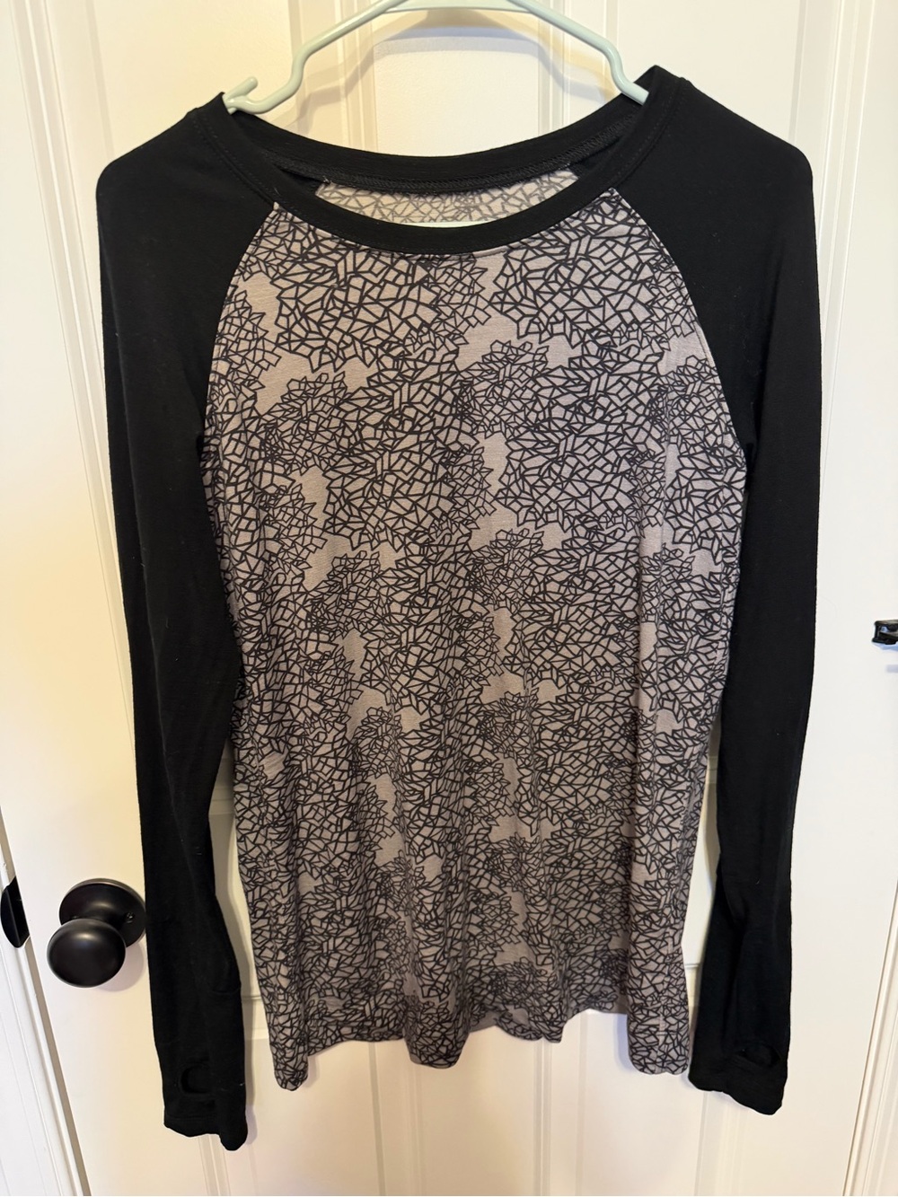oiselle Black Wazzie Wool Long Sleeve Top with Gray Patterned Body